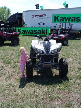 Daughter next to the kfx700